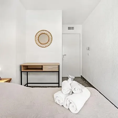 Lejlighed Apprt 2 Cham, Proche Du Centre, Wifi, Climatisation, San Giovanni